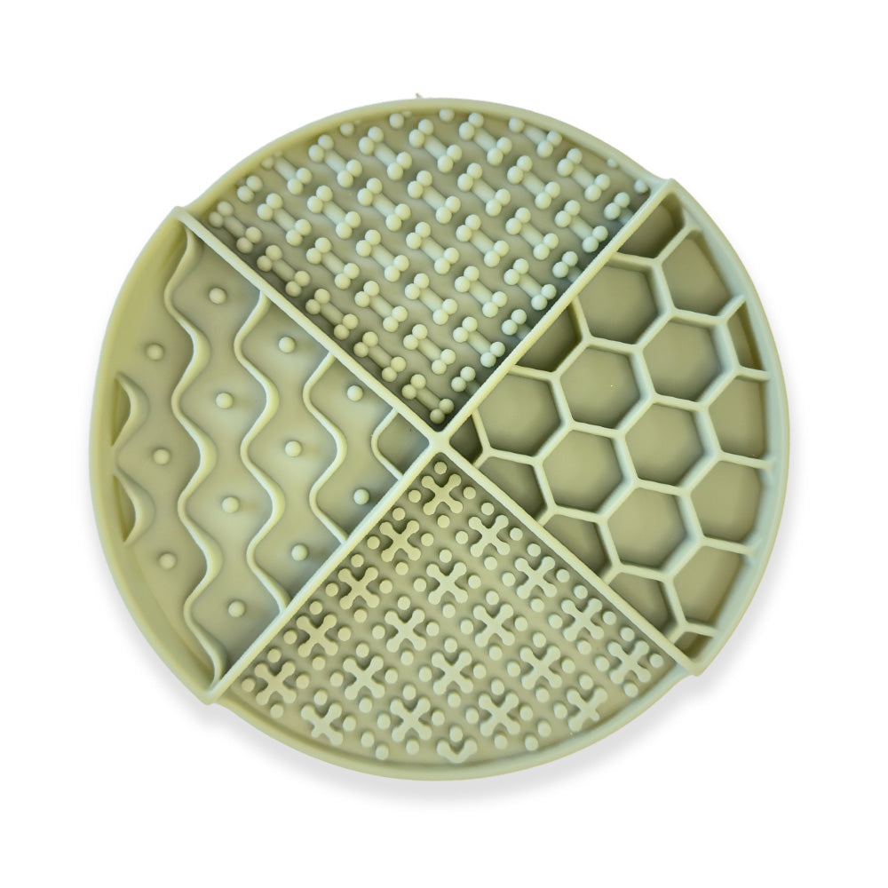 Slow Feeder Lick Mat for Dogs & Cats – Silicone Mat with 4 Stimulating Textures