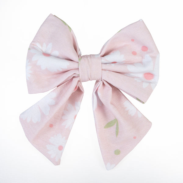 Pet Sailor Bow Daisy Pink | Blooming Collection image 0